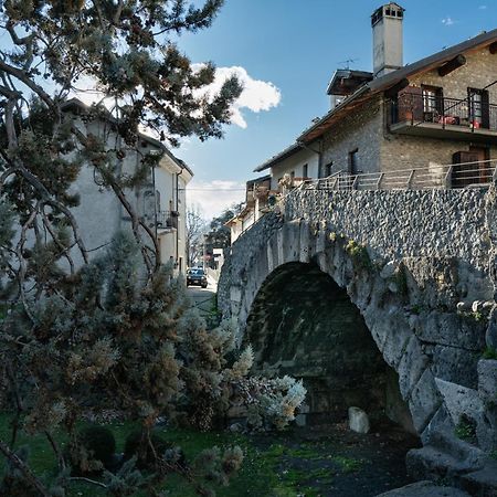 Alpine Apartment Aosta Luaran gambar